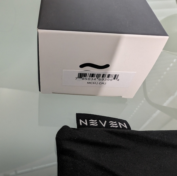 neven CRJ polarized sunglasses - like new! - Picture 3 of 7